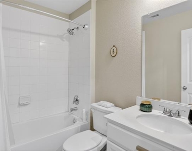 1212 River Oak Lane - Photo Thumbnail 9