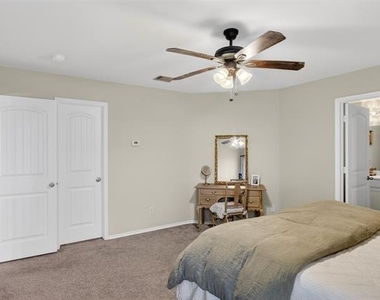 1212 River Oak Lane - Photo Thumbnail 11