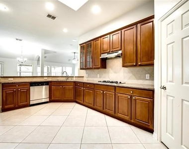 12518 Alfa Romeo Way - Photo Thumbnail 14