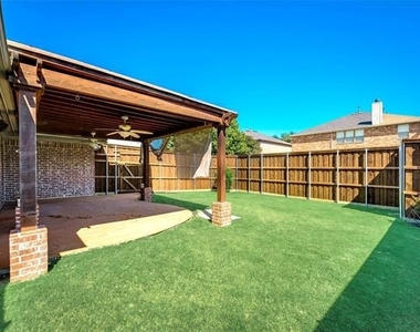 12518 Alfa Romeo Way - Photo Thumbnail 4