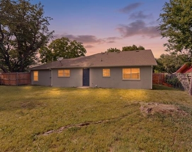 2508 Skylark Drive - Photo Thumbnail 36