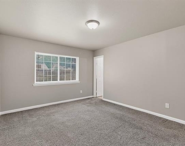 2508 Skylark Drive - Photo Thumbnail 18