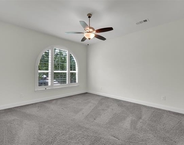 310 Myrtle Beach Drive - Photo Thumbnail 30