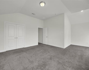 310 Myrtle Beach Drive - Photo Thumbnail 21