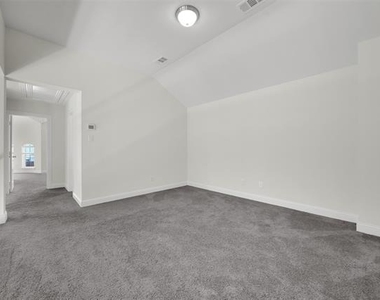 310 Myrtle Beach Drive - Photo Thumbnail 25