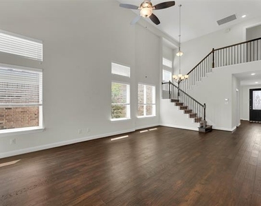 310 Myrtle Beach Drive - Photo Thumbnail 5