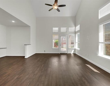 310 Myrtle Beach Drive - Photo Thumbnail 8