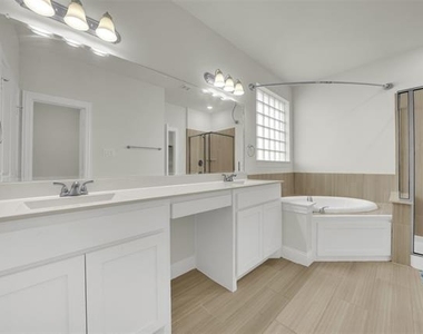 310 Myrtle Beach Drive - Photo Thumbnail 32
