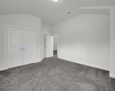 310 Myrtle Beach Drive - Photo Thumbnail 17