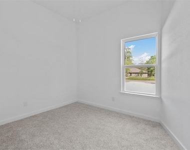 3507 Marshall Street - Photo Thumbnail 8