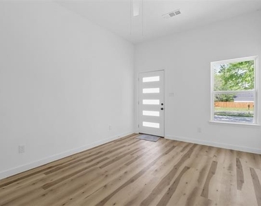 3507 Marshall Street - Photo Thumbnail 1