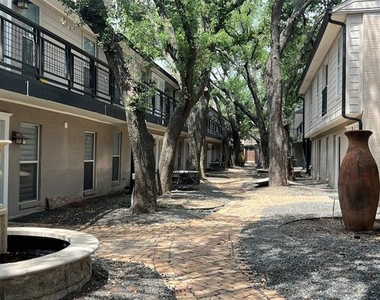 7734 Meadow Road - Photo Thumbnail 3
