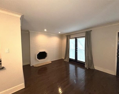 7734 Meadow Road - Photo Thumbnail 4