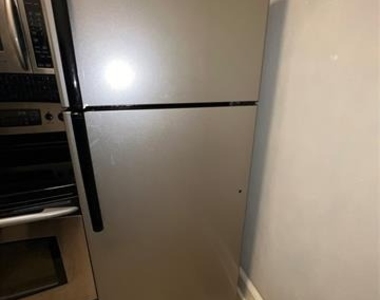 7734 Meadow Road - Photo Thumbnail 12