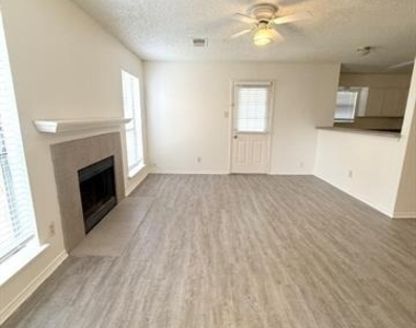 2632 Pinta Circle - Photo Thumbnail 2