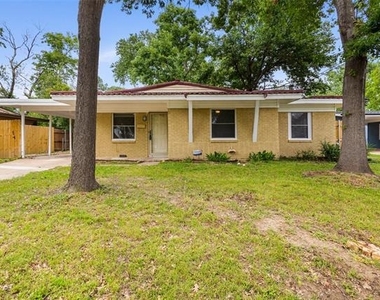 1513 Park Place - Photo Thumbnail 1