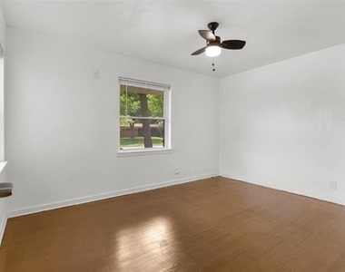 1513 Park Place - Photo Thumbnail 9