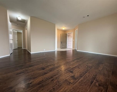 8824 Sagebrush Trail - Photo Thumbnail 1