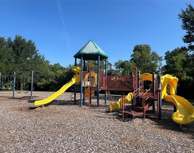 8824 Sagebrush Trail - Photo Thumbnail 18