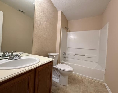 8824 Sagebrush Trail - Photo Thumbnail 13