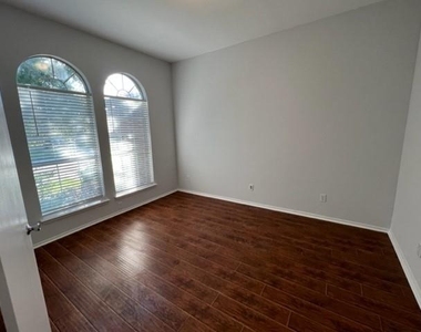 1004 Trickham Drive - Photo Thumbnail 1