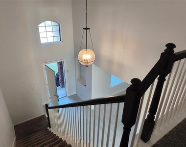 406 Stanley Falls Drive - Photo Thumbnail 19