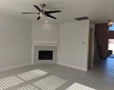 406 Stanley Falls Drive - Photo Thumbnail 12