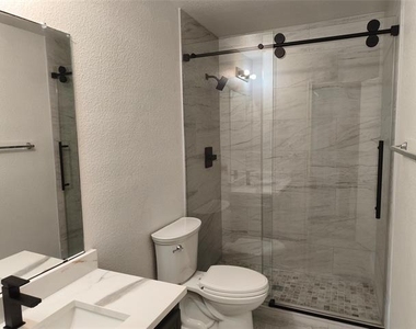406 Stanley Falls Drive - Photo Thumbnail 21