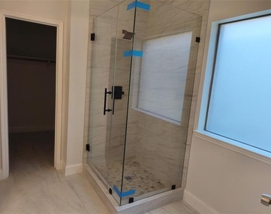 406 Stanley Falls Drive - Photo Thumbnail 2