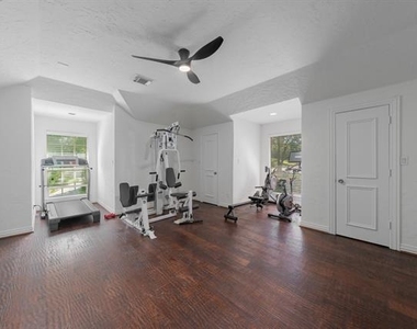 3205 High Point Drive - Photo Thumbnail 30