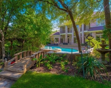 3205 High Point Drive - Photo Thumbnail 35