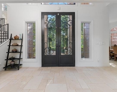 3205 High Point Drive - Photo Thumbnail 3