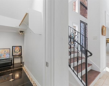 3205 High Point Drive - Photo Thumbnail 31