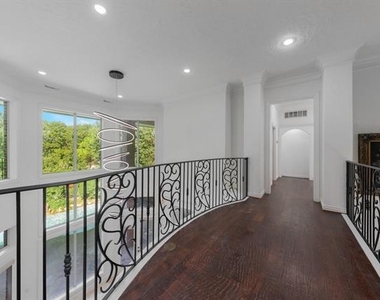 3205 High Point Drive - Photo Thumbnail 25