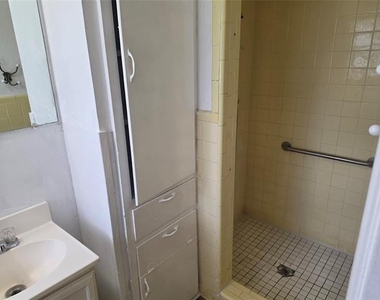 1685 N Willis Street - Photo Thumbnail 7