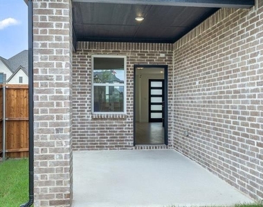 3301 Little Bluestem Road - Photo Thumbnail 20