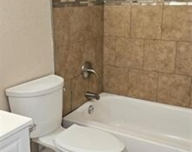 2801 19th Street - Photo Thumbnail 10