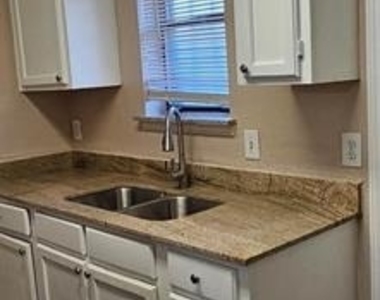 2801 19th Street - Photo Thumbnail 20