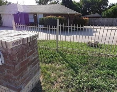 2801 19th Street - Photo Thumbnail 4