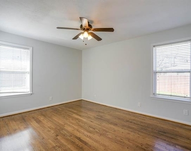 2140 Springhill Drive - Photo Thumbnail 26