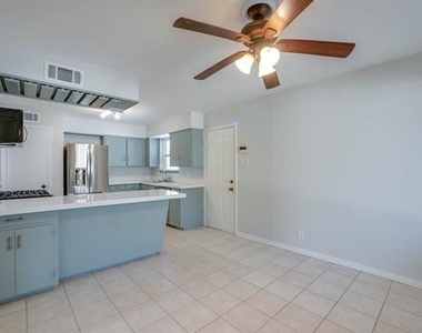 2140 Springhill Drive - Photo Thumbnail 17