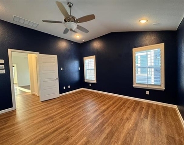 3909 Dubois Drive - Photo Thumbnail 21