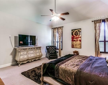 5116 Kadin Lane - Photo Thumbnail 13