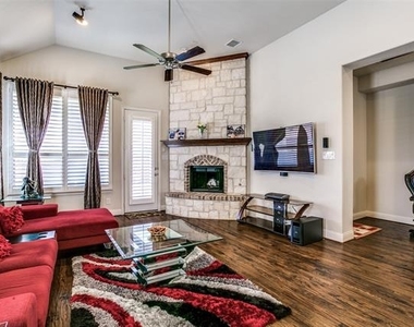 5116 Kadin Lane - Photo Thumbnail 7