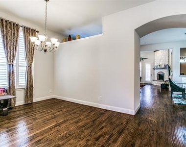 5116 Kadin Lane - Photo Thumbnail 3