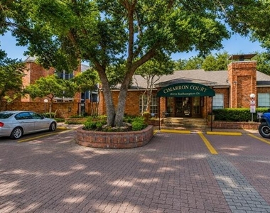 18333 Roehampton Drive - Photo Thumbnail 11