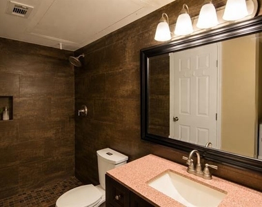 18333 Roehampton Drive - Photo Thumbnail 7