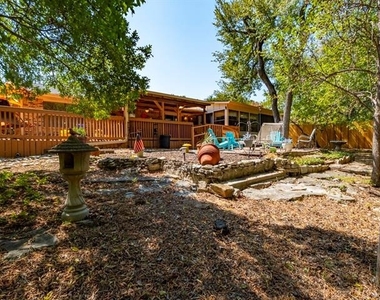 408 Heritage Trail - Photo Thumbnail 31