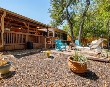 408 Heritage Trail - Photo Thumbnail 32