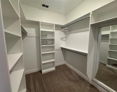 6617 Cedar Elm Drive - Photo Thumbnail 13